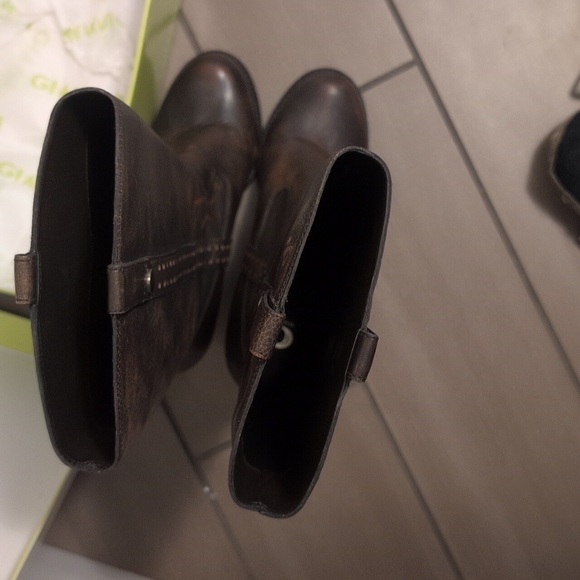 Gianni Bini Dark Brown Leather High Noon boots - Picture 4 of 8